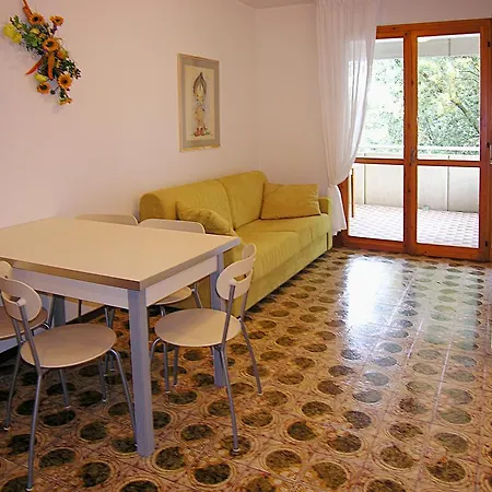 Apartment Pino Verde